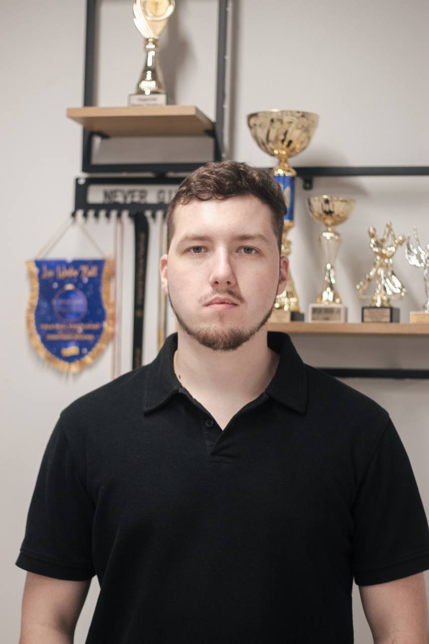 Роман Пастущак